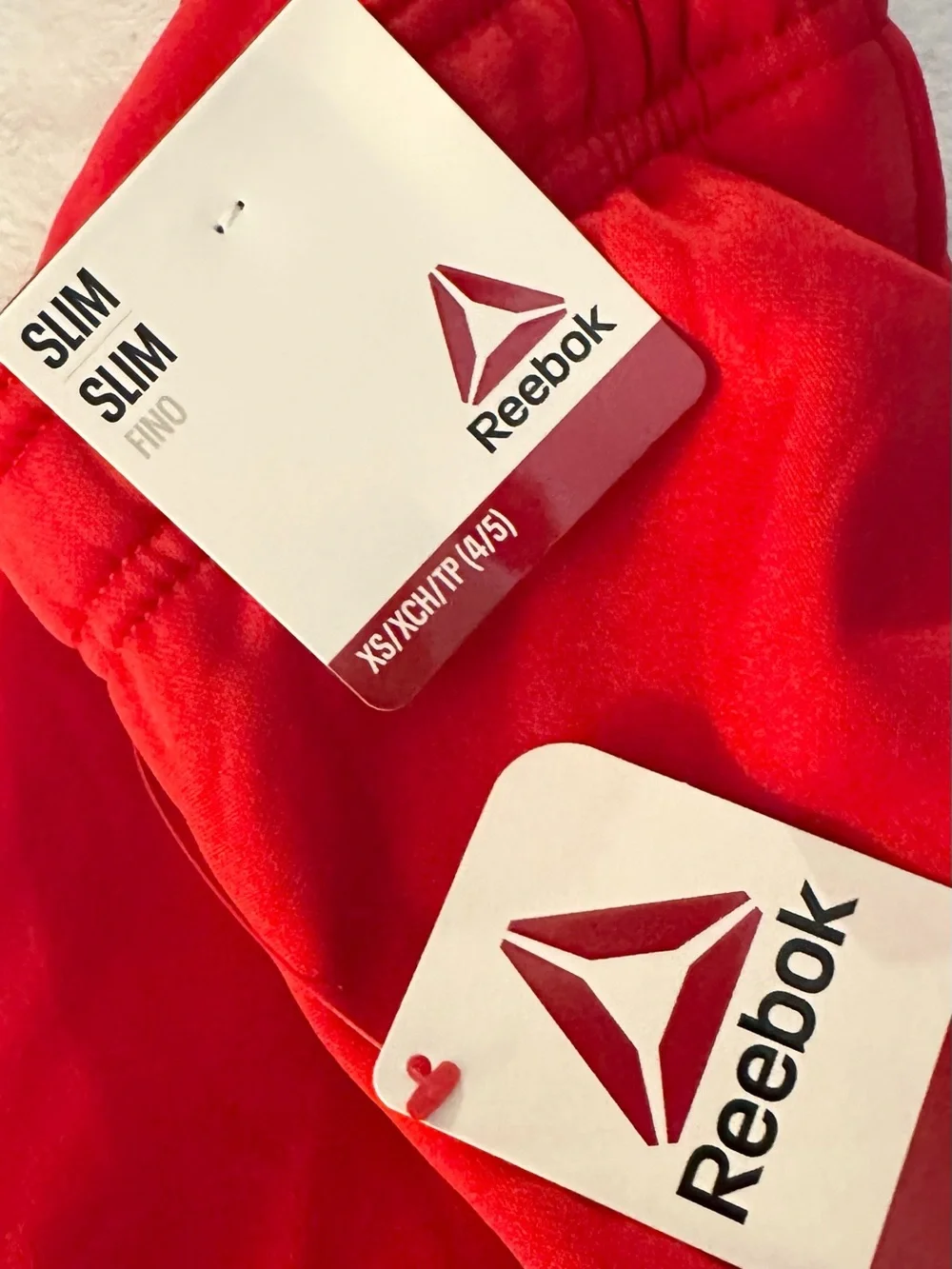 Reebok cozy red
